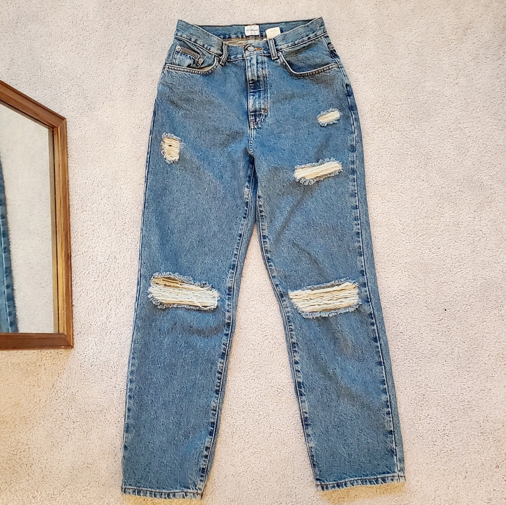 @Goodfindz Custom Distressed Vintage Calvin Jeans